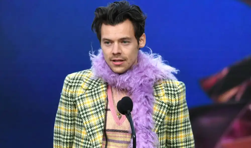 Harry Styles en la ceremonia de los premios Grammy 2021. Foto: Agencia AFP