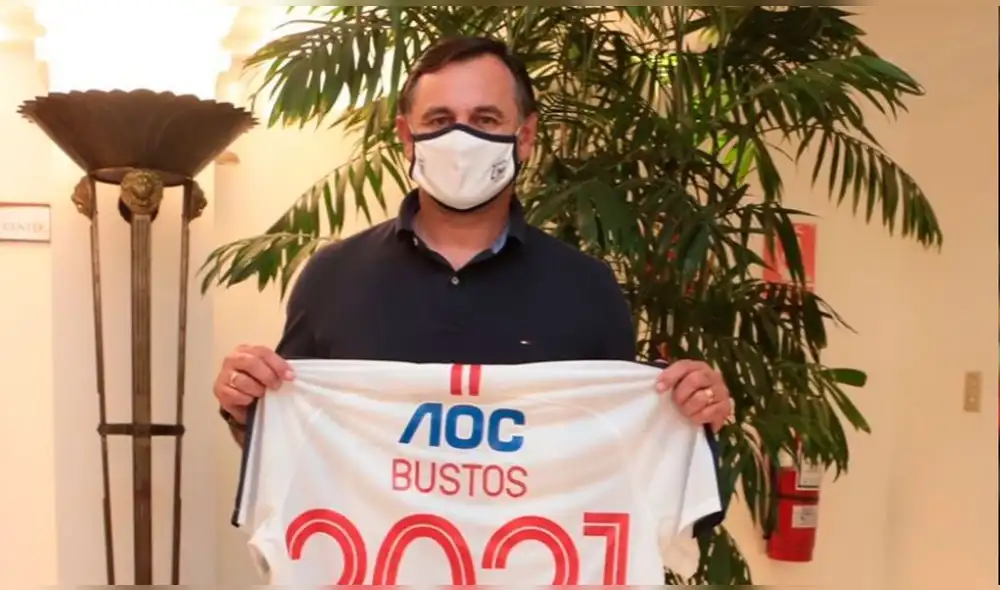 Carlos Bustos firmó por toda una temporada con Alianza Lima. Foto: Prensa Alianza Lima