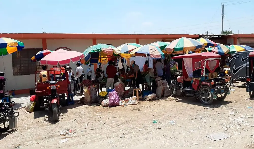 Mercado 9 de Octubre presenta problemas de incumplimiento de medidas sanitarias. Foto: La República Mercado 9 de Octubre presenta problemas de incumplimiento de medidas sanitarias. Foto: La República