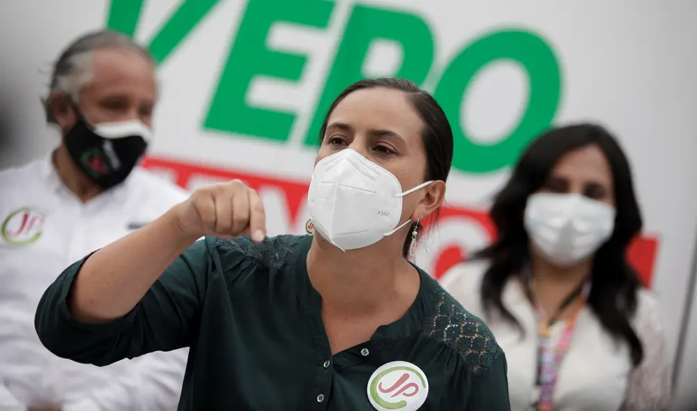Verónika Mendoza se encuentra cuarta en la intención de voto para las elecciones, según IEP. Foto: Rodrigo Talavera/La República