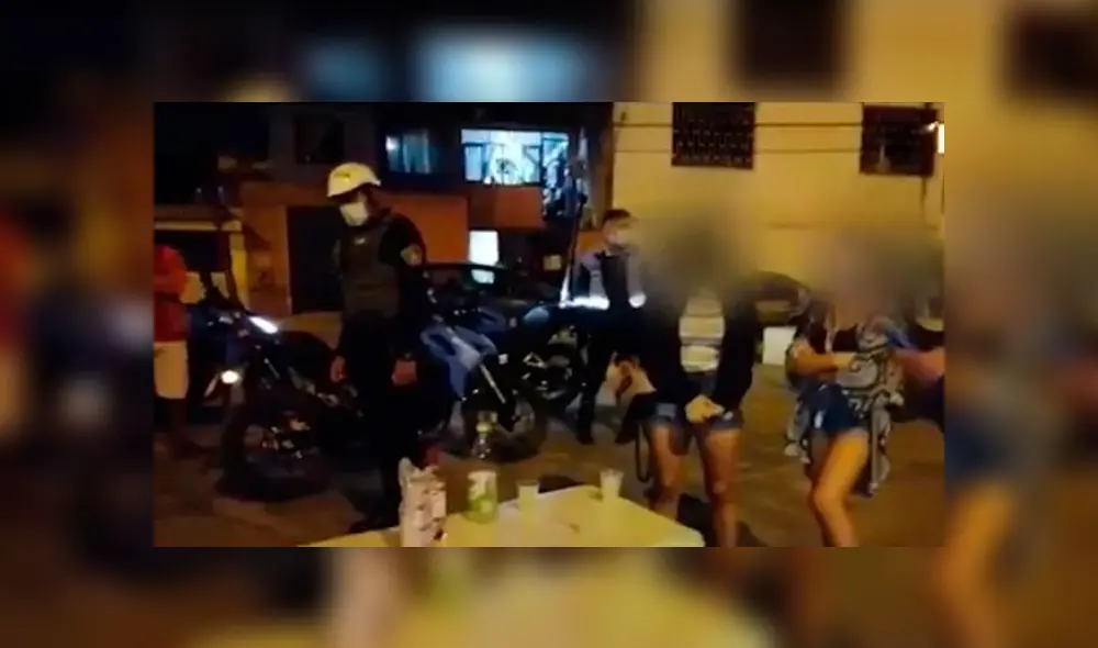 Entre los infractores se encontraban 8 menores de edad. Foto: captura de América TV Entre los infractores se encontraban 8 menores de edad. Foto: captura de América TV