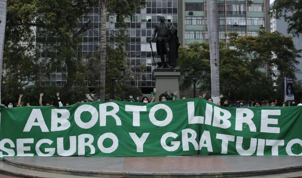 La penalización del aborto orilla a las gestantes, sobre todo a aquellas en situación de pobreza, a realizarse procedimientos inseguros que pueden dejar secuelas en su salud integral e incluso quitarles la vida. Foto: GLR/John Reyes La penalización del aborto orilla a las gestantes, sobre todo a aquellas en situación de pobreza, a realizarse procedimientos inseguros que pueden dejar secuelas en su salud integral e incluso quitarles la vida. Foto: GLR/John Reyes