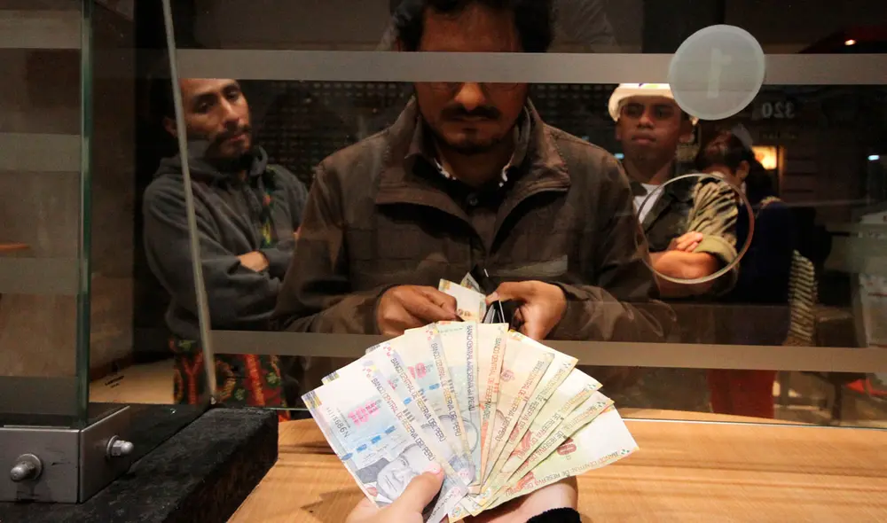 Los trabajadores de medio tiempo que estén en planilla también pueden recibir las utilidades. Foto: La República Los trabajadores de medio tiempo que estén en planilla también pueden recibir las utilidades. Foto: La República