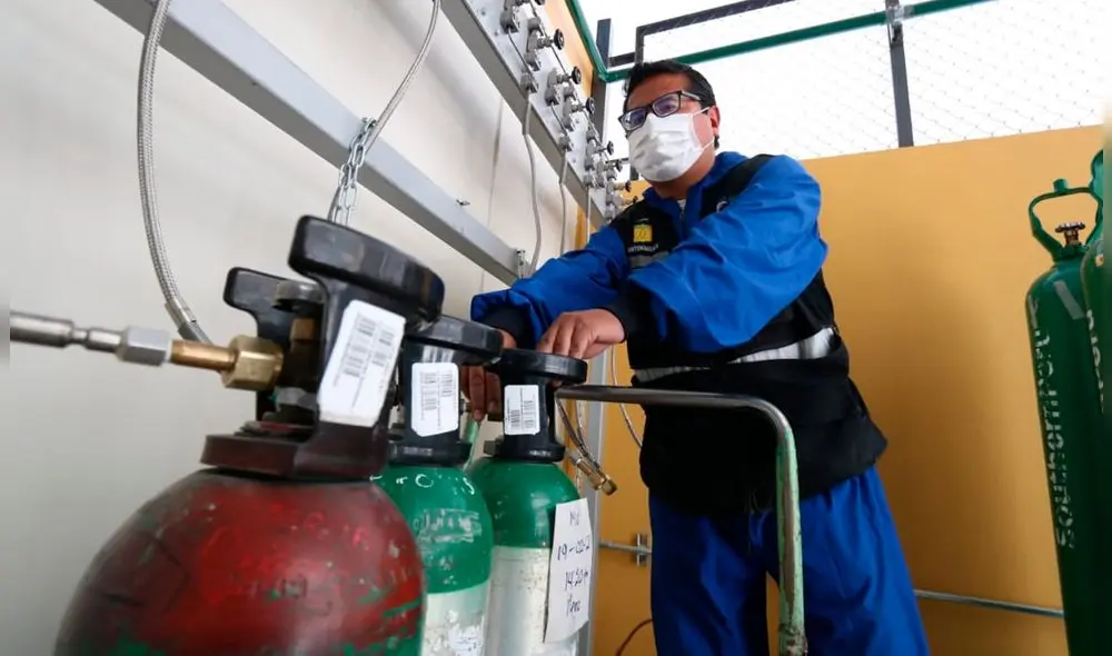 La mayoría de recargas fue para adultos mayores. Foto: GORE Arequipa La mayoría de recargas fue para adultos mayores. Foto: GORE Arequipa