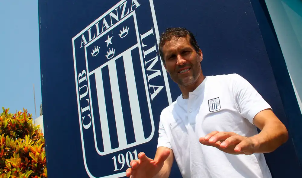 Leao Butrón se retiró del fútbol tras descender con Alianza Lima en 2020. Foto: La República / Luis Jiménez Leao Butrón se retiró del fútbol tras descender con Alianza Lima en 2020. Foto: La República / Luis Jiménez