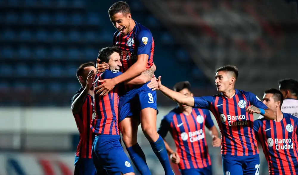 San Lorenzo eliminó a la U. de Chile en la Fase 2 de la Copa Libertadores 2021. Foto: EFE