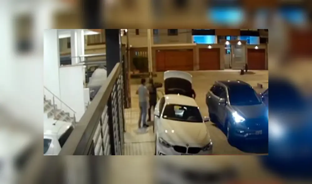 Las cámaras de seguridad captaron el atraco. Foto: captura de Panamericana TV Las cámaras de seguridad captaron el atraco. Foto: captura de Panamericana TV