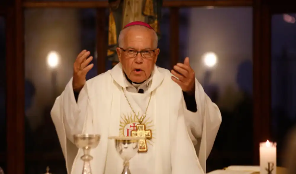 Provincial de los Jesuitas del Perú indicó que se comunicaron con la persona más cercana que está atendiendo a monseñor y confirmó que está estable. Foto: La República