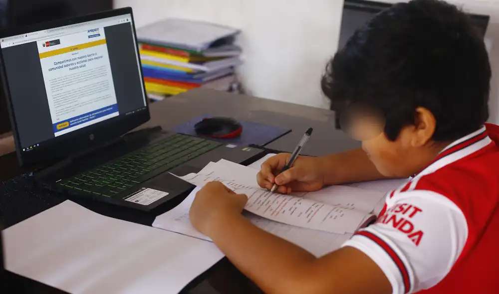 Podrán enviar sus solicitudes alumnos de colegios nacionales y privados que deseen hacer su traslado a instituciones públicas. Foto: La República Podrán enviar sus solicitudes alumnos de colegios nacionales y privados que deseen hacer su traslado a instituciones públicas. Foto: La República