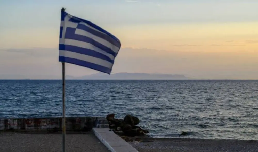 El ministro de Interior de Turquía mostró un video donde uno de los supervivientes relata su experiencia. Foto: AFP El ministro de Interior de Turquía mostró un video donde uno de los supervivientes relata su experiencia. Foto: AFP