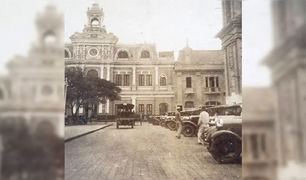 En el fondo de la foto se aprecia el municipio de Chiclayo. Foto: Facebook / Antiguas Fotos de Chiclayo