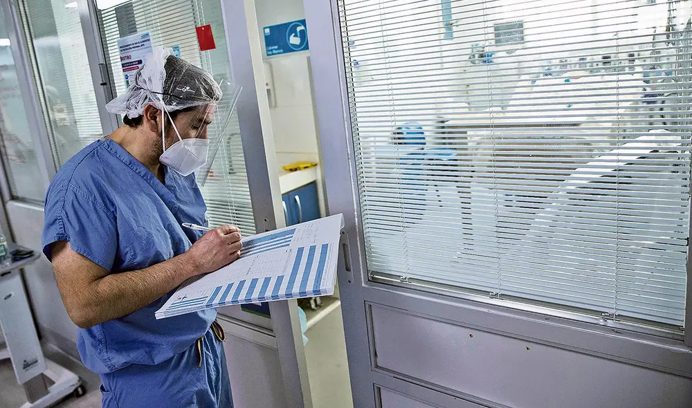 Infecciones. Ahora Chile está cerca de los 930.000 contagios. Foto: EFE Infecciones. Ahora Chile está cerca de los 930.000 contagios. Foto: EFE