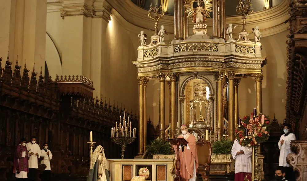 Todas las jornadas para conmemorar las muerte y resurrección de Jesús serán por redes sociales del Arzobispado y las parroquias, así como por los canales del Estado. Foto: John Reyes / La República
