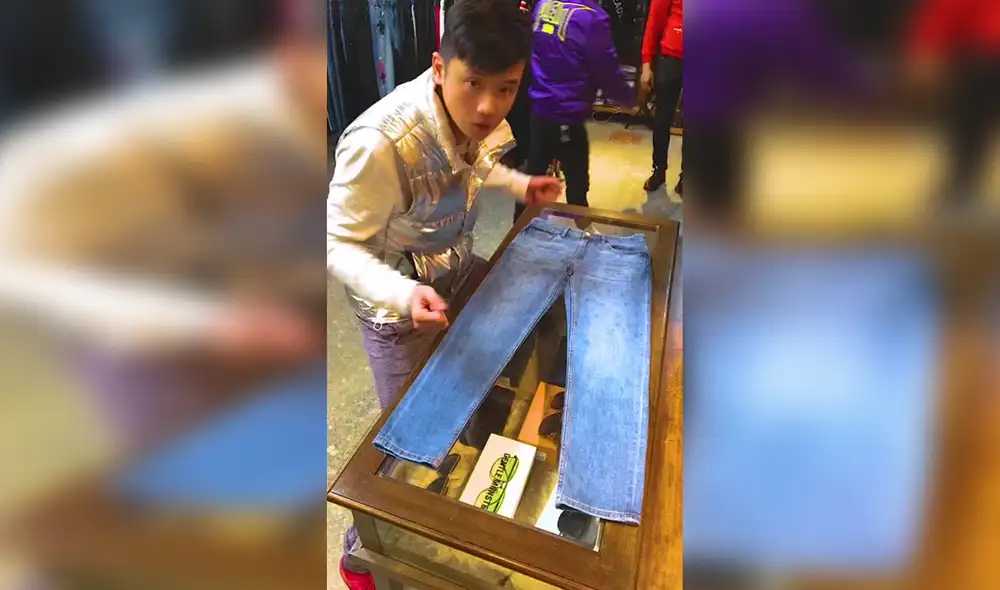 Miles de cibernautas se sorprendieron con este método de doblar ropa. Foto: captura de TikTok