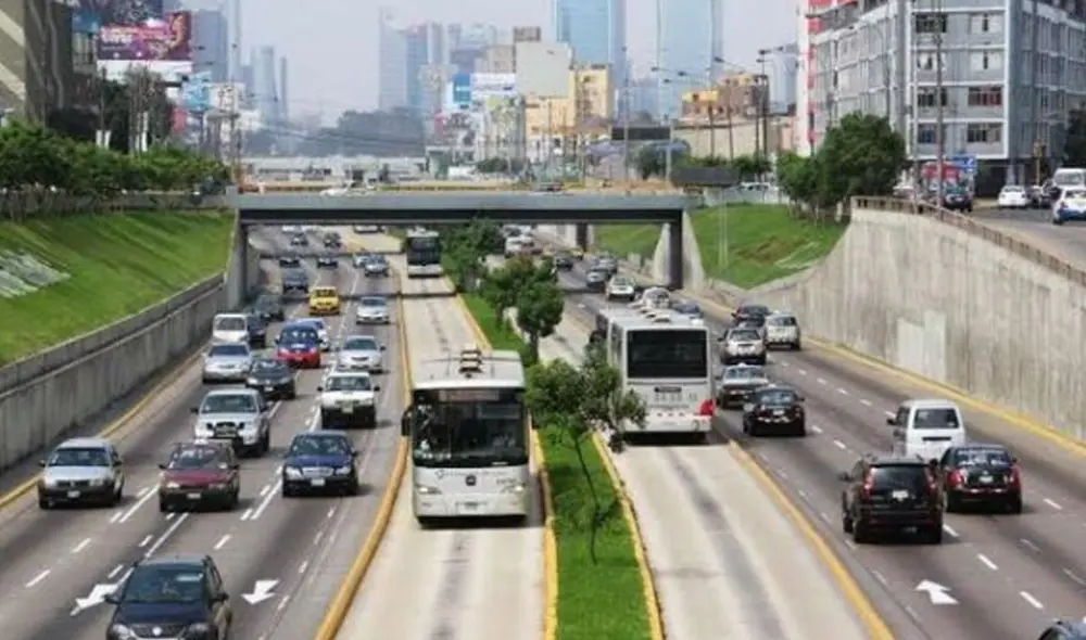 Domingo 4 de abril solo circulará transporte público autorizado. Foto: Difusión Domingo 4 de abril solo circulará transporte público autorizado. Foto: Difusión