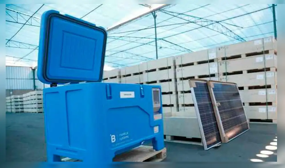 Congeladoras solares para fortalecer cadena de frío de vacunas contra la COVID-19 en Lambayeque. Foto: Geresa.