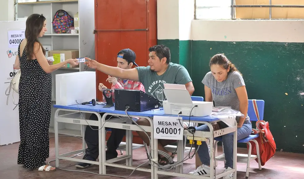 Las personas que no cumplan con ser miembros de mesa serán multados con 220 soles. Foto: La República