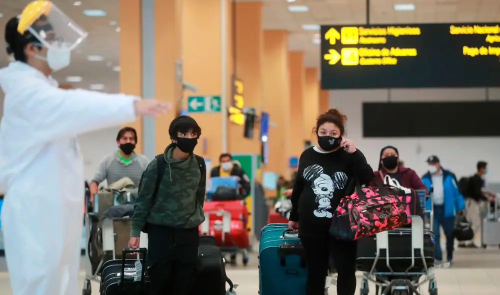 Seguirá restringido el ingreso al país de pasajeros provenientes de Europa, Sudáfrica y Brasil. Seguirá restringido el ingreso al país de pasajeros provenientes de Europa, Sudáfrica y Brasil.