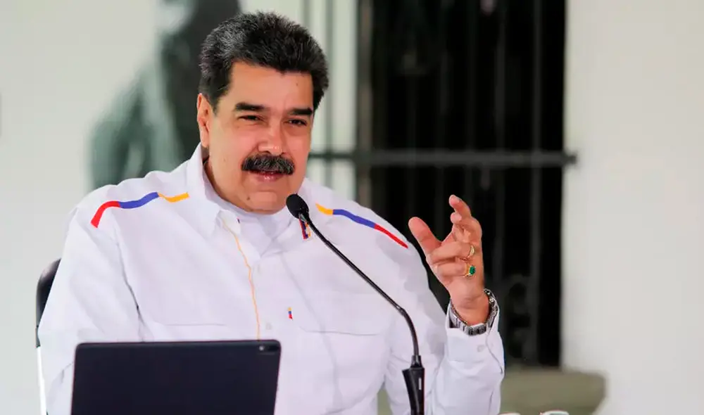 “Estamos listos y preparados, petróleo por vacunas, pero no le vamos a mendigar a nadie”, indicó Nicolás Maduro. Foto: AFP “Estamos listos y preparados, petróleo por vacunas, pero no le vamos a mendigar a nadie”, indicó Nicolás Maduro. Foto: AFP