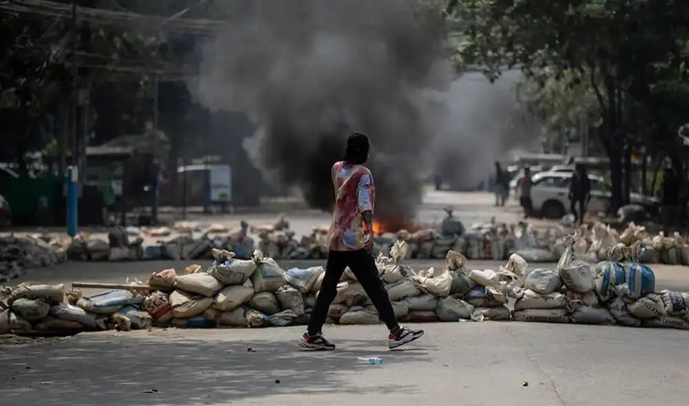 La organización subrayó el impacto a largo plazo que la crisis puede tener para los más pequeños, con millones de niños expuestos directa o indirectamente a escenas de violencia. Foto: EFE