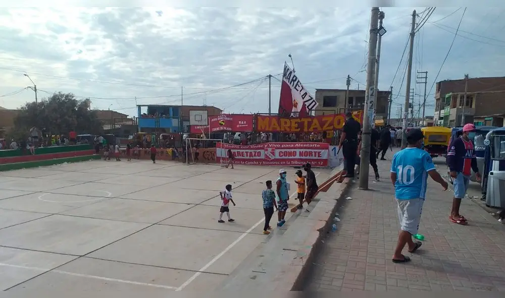 Sin respetar medidas de bioseguridad, ciudadanos participaron en campeonato deportivo en Talara. Foto: Difusión