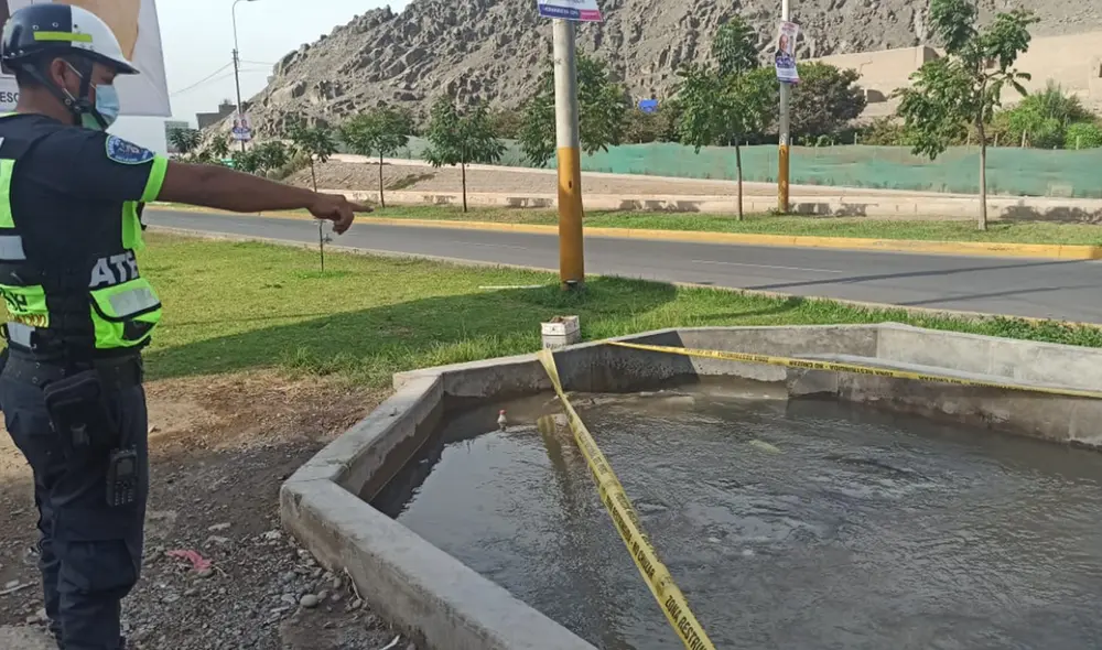 Policía acordonó la zona y retiró el cuerpo de las aguas. Foto: César Zorrilla / URPI-GLR