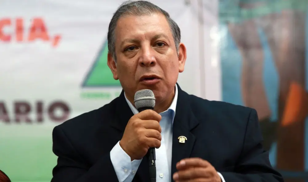 Arana postula a la presidencia de la República con el Frente Amplio. Foto: difusión