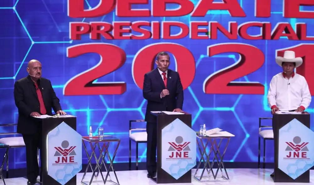 Candidatos cuestionaron entre sí propuestas sobre adquisición de vacunas por privados. Foto: Aldair Mejia/La República Candidatos cuestionaron entre sí propuestas sobre adquisición de vacunas por privados. Foto: Aldair Mejia/La República