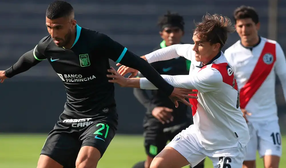 Del plantel de Alianza Lima que descendió en cancha en 2020, solo se han mantenido en el equipo ocho jugadores. Foto: Liga Profesional de Fútbol