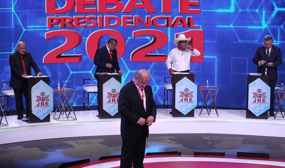 Participaron: Ollanta Humala, Hernando de Soto, Andrés Alcántara, Pedro Castillo, y Daniel Urresti, José Vega se retiró en vivo. Foto: Aldair Mejía/ La República Participaron: Ollanta Humala, Hernando de Soto, Andrés Alcántara, Pedro Castillo, y Daniel Urresti, José Vega se retiró en vivo. Foto: Aldair Mejía/ La República