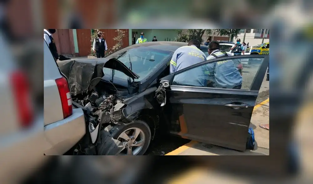 Ambos heridos fueron trasladados hacia un nosocomio cercano. Foto: Municipalidad de Surco Ambos heridos fueron trasladados hacia un nosocomio cercano. Foto: Municipalidad de Surco