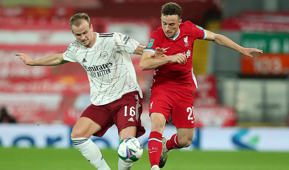Arsenal y Liverpool juegan en Londres por la Premier League. Foto: AFP Arsenal y Liverpool juegan en Londres por la Premier League. Foto: AFP