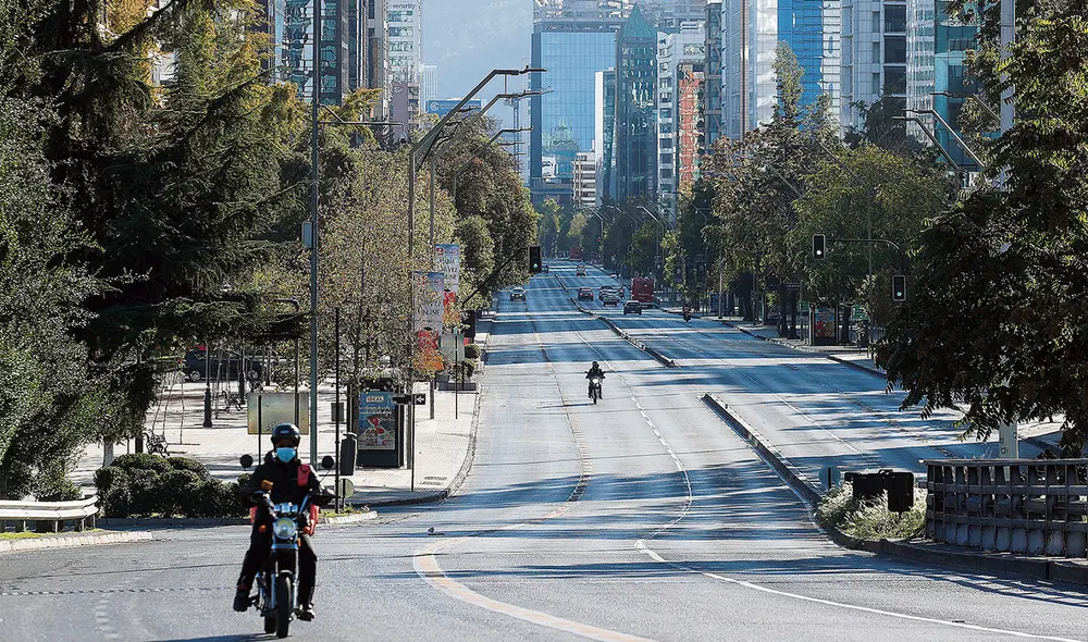 Acción. El Gobierno endureció el confi namiento. Foto: EFE Acción. El Gobierno endureció el confi namiento. Foto: EFE