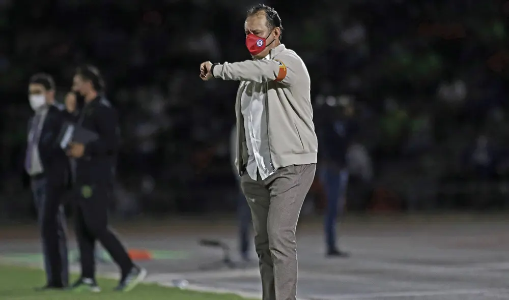 Reynoso dirige a Cruz Azul desde enero de este 2021. Foto: TUDN Reynoso dirige a Cruz Azul desde enero de este 2021. Foto: TUDN