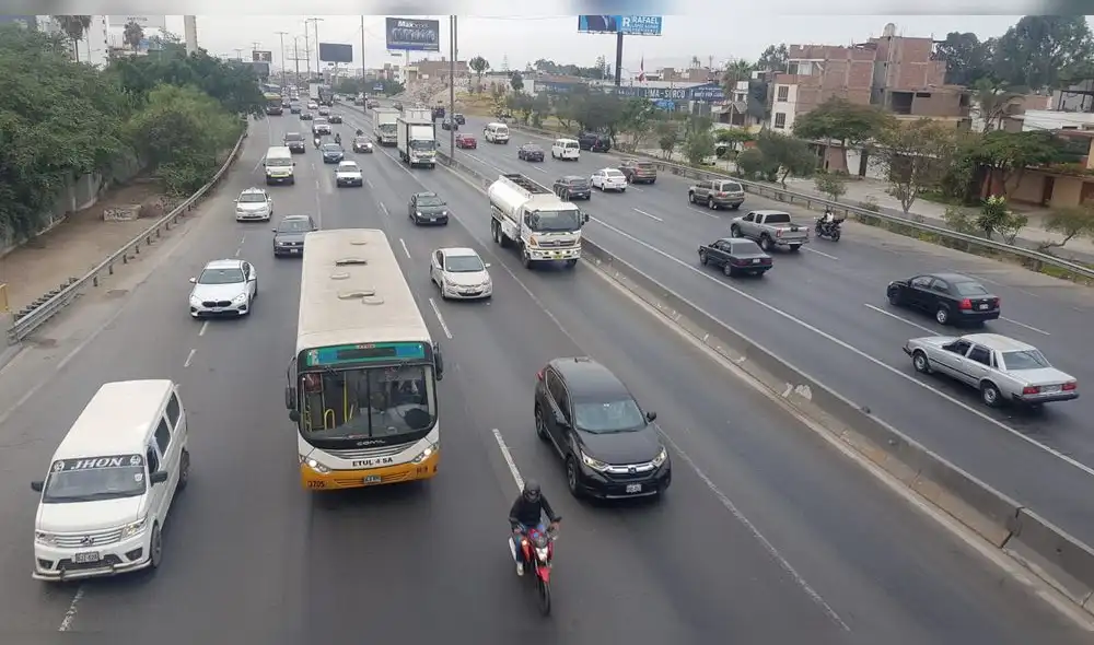 El uso del carril izquierdo no será preferencial para el transporte de carga entre las avenidas Mateo Pumacahua y El Derby. Foto: URPI