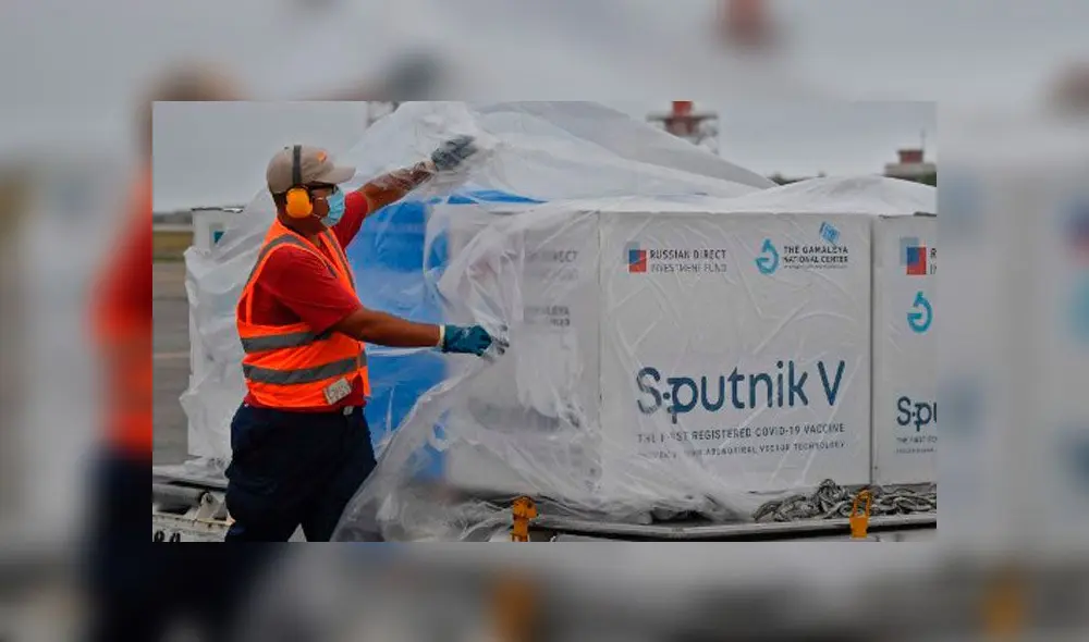 El domingo 4 de abril, la ONG Médicos Unidos de Venezuela exigió “un plan de vacunación masiva urgente”. Foto: AFP El domingo 4 de abril, la ONG Médicos Unidos de Venezuela exigió “un plan de vacunación masiva urgente”. Foto: AFP