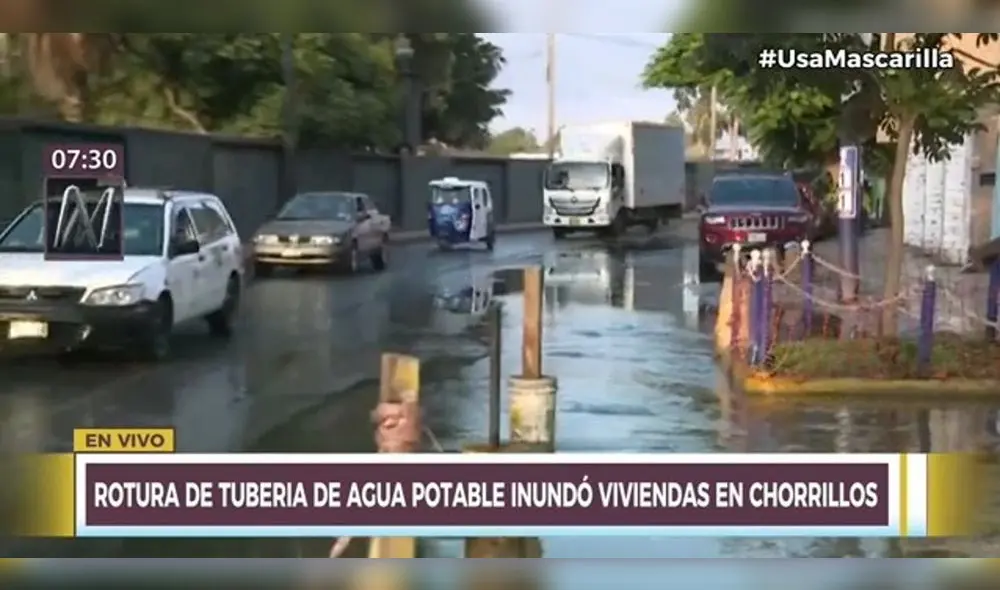 Personal de Sedapal se acercó al lugar e inició los trabajos de reparación. Foto: captura Canal N
