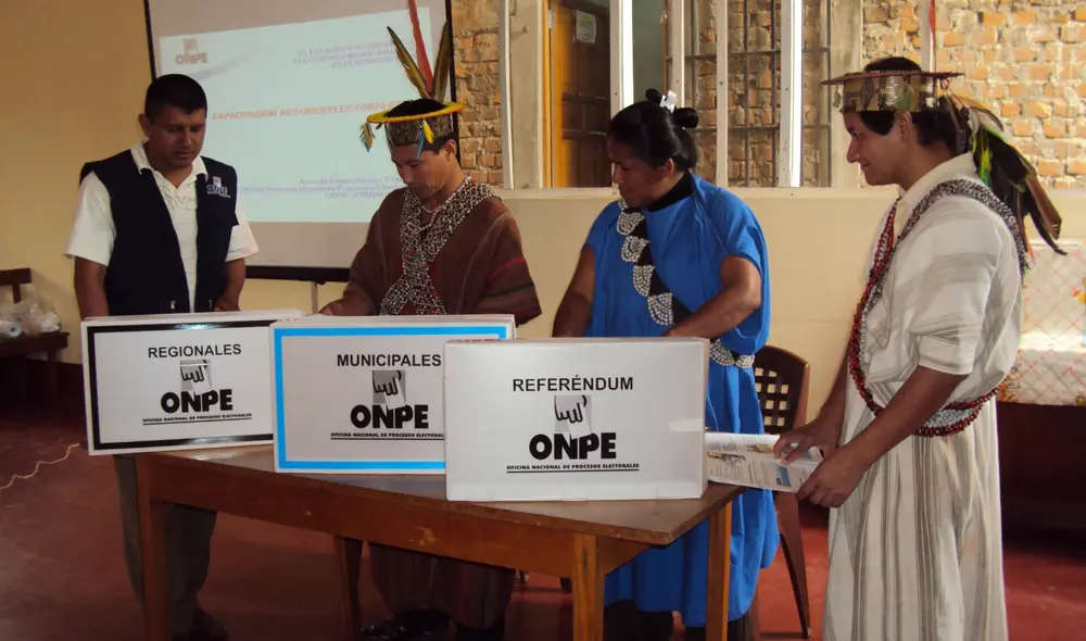 Defensoría del Pueblo solicitó personal bilingüe en locales de votación. Foto: Andina