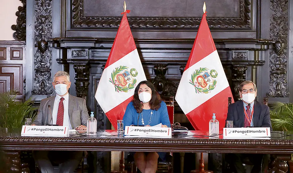 PCM. Premier Violeta Bermúdez en conferencia de prensa junto a titulares del Interior y Minsa. Foto: difusión