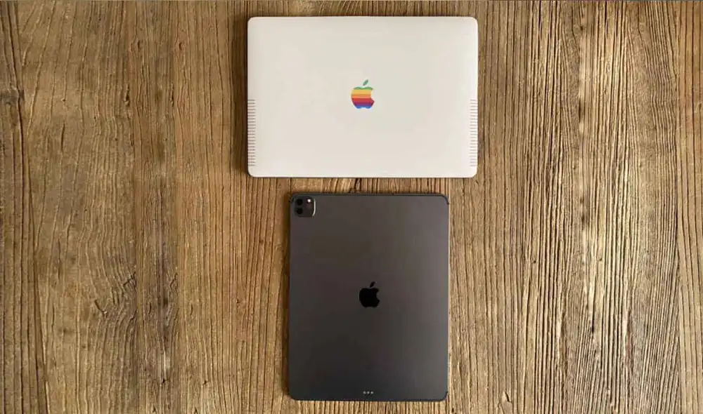 La compañía de Steve Jobs es una de las que goza de trato preferencial, pero también sufren las consecuencias de la escasez de componentes. Foto: El Español