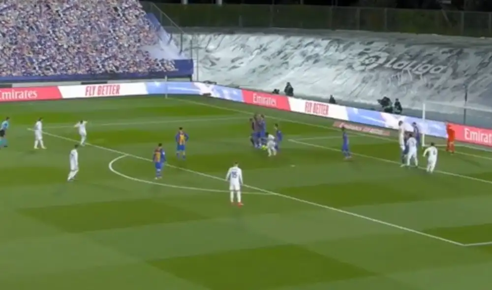 Toni Kroos, con un poco de fortuna, marcó el 2-0 a favor de los locales. Foto: Captura ESPN