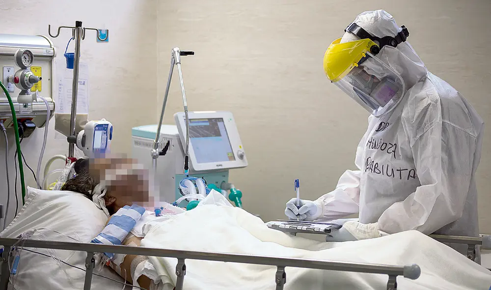 Hospitalizados. JNE recibirá la documentación de los solicitantes a partir del lunes 12 de abril, hasta el mes de julio. Foto: Antonio Melgarejo / La República Hospitalizados. JNE recibirá la documentación de los solicitantes a partir del lunes 12 de abril, hasta el mes de julio. Foto: Antonio Melgarejo / La República