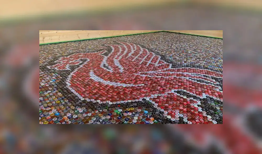 Steve se mantuvo fiel a su club y completó su obra de arte la semana pasada. Foto: captura de YouTube