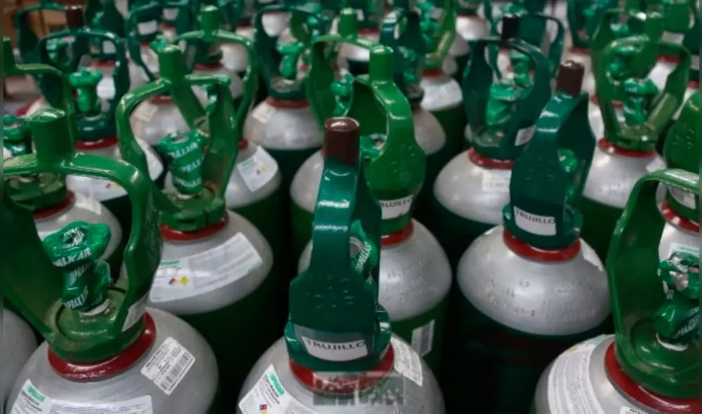 Geresa indicó que 200 balones están en el exterior de la empresa a la espera de ser recargados. Foto: Referencial/Andina.