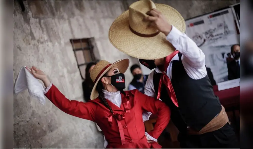Los profesores piden que su actividad se permita realizar al aire libre, en coliseos o estadios. Foto: Rodrigo Talavera/La República
