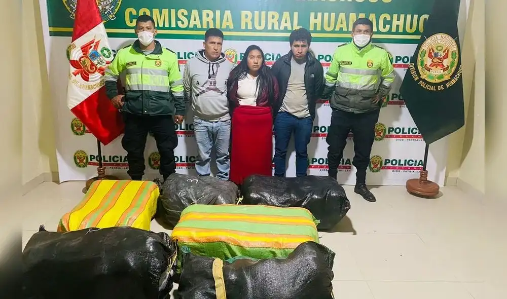 Se dedicarían a llevar droga de la sierra liberteña a Trujillo. Foto: PNP Se dedicarían a llevar droga de la sierra liberteña a Trujillo. Foto: PNP