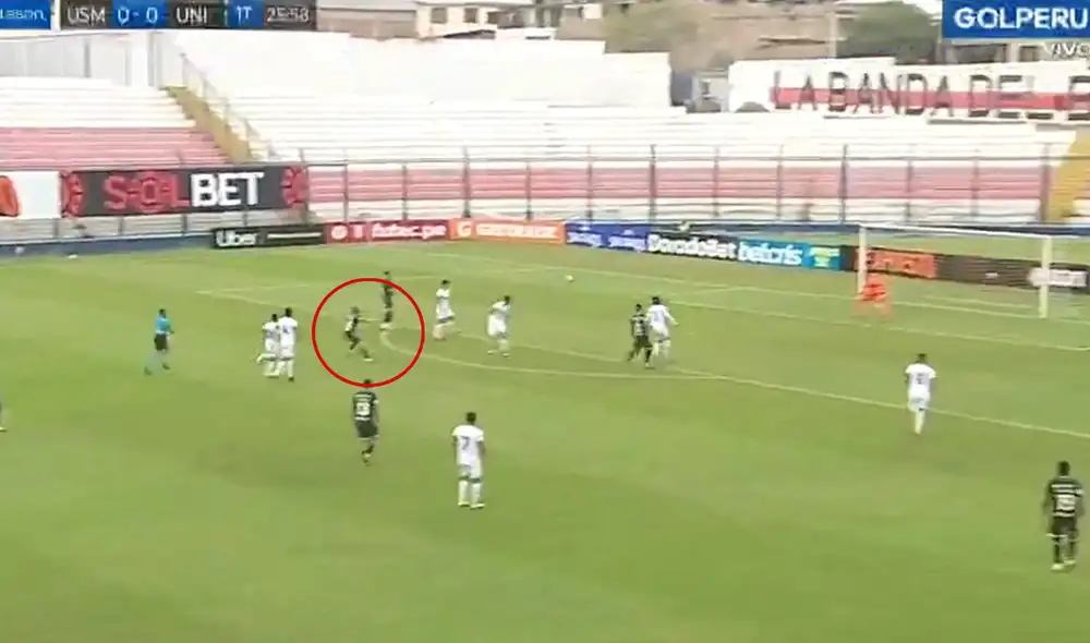 Hernán Novick juega su primera temporada en Universitario. Foto: captura Gol Perú Hernán Novick juega su primera temporada en Universitario. Foto: captura Gol Perú