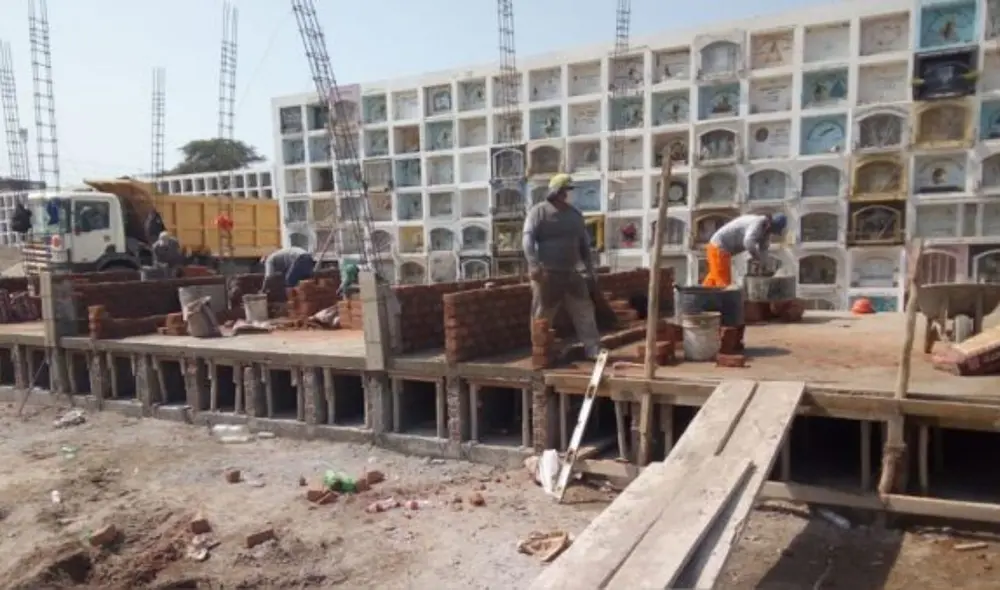 El número diario de fallecidos aumenta por el coronavirus. Foto: RPP