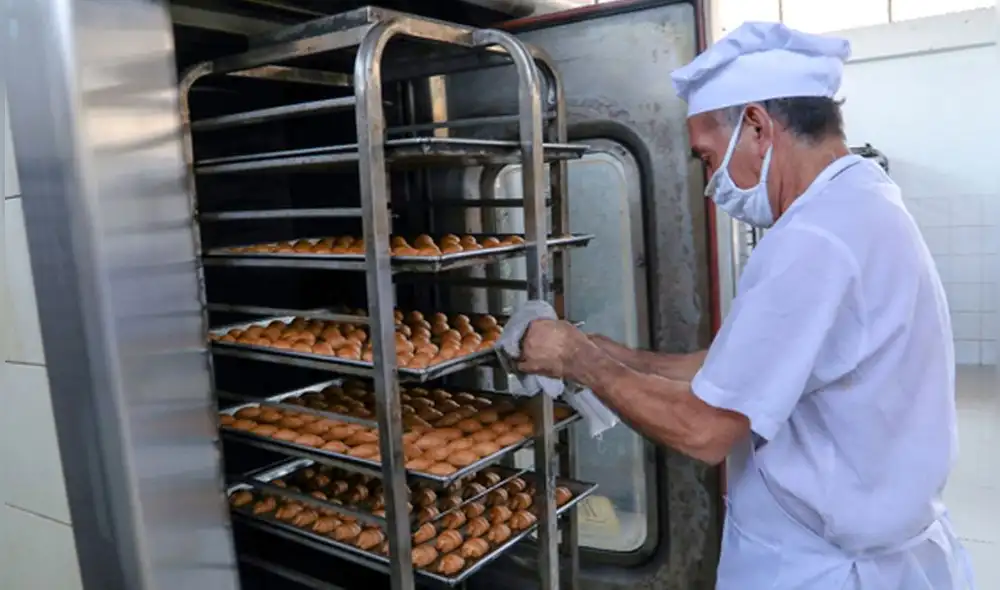 Internos panaderos tienen proyectado ampliar su producción a pasteles, tortas y postres para la venta externa. Foto: INPE Internos panaderos tienen proyectado ampliar su producción a pasteles, tortas y postres para la venta externa. Foto: INPE