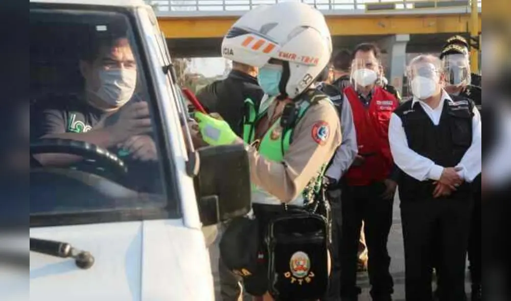 Hasta el momento se ha entregado 1.367 licencias de conducir digitales. Foto: MTC